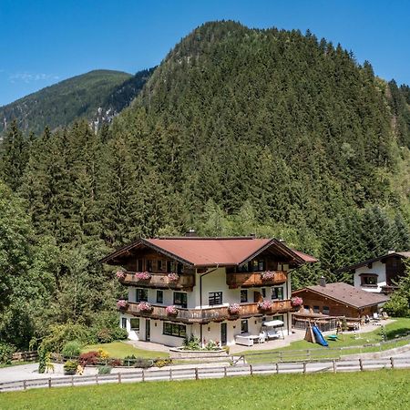 Landhaus Ifangl Mayrhofen Εξωτερικό φωτογραφία