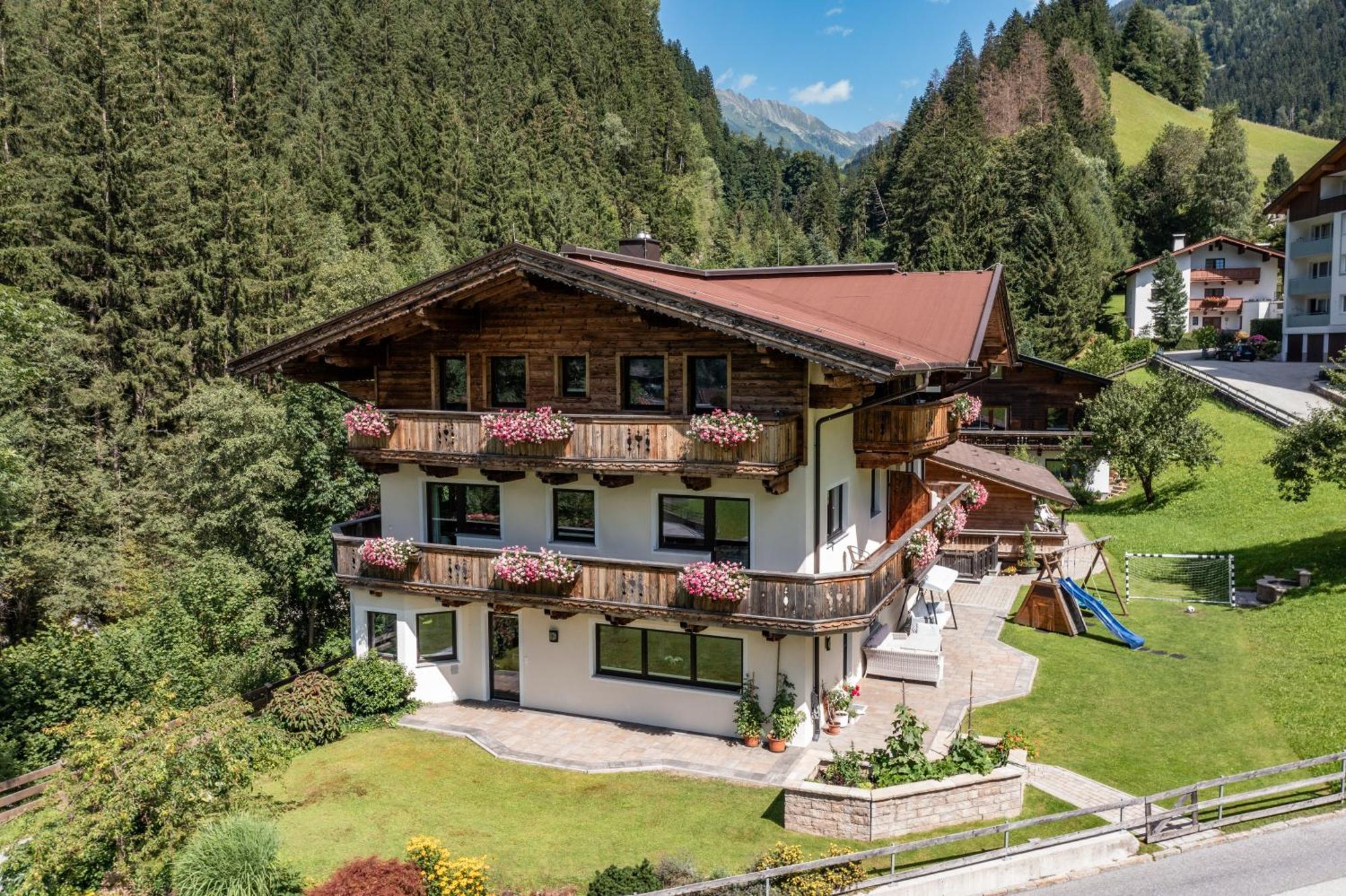 Landhaus Ifangl Mayrhofen Εξωτερικό φωτογραφία